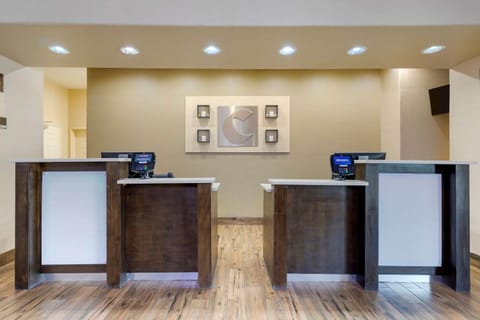 Comfort Inn & Suites Near Six Flags & Medical Center Hôtel in San Antonio