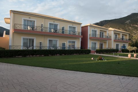 Kalloni Royal Resort Apartment hotel in Argolis, Greece