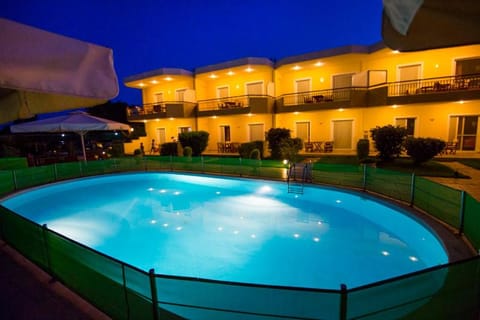 Vakis apartments Apartment hotel in Messenia