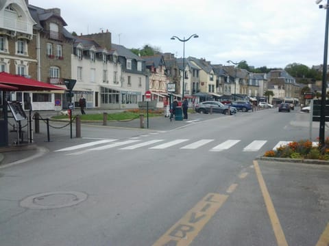 Appartement Rue Georges V - Port de la Houle Condo in Cancale