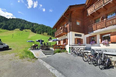 Hotel San Giovanni Hotel in Canton of Grisons