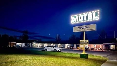 motel Christine Motel in La Tuque