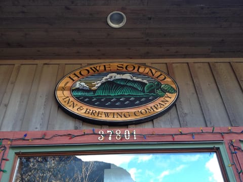Howe Sound Inn & Brewing Company Inn in Squamish