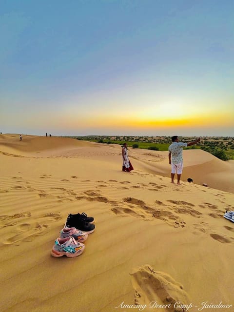 Day, People, Natural landscape, Beach, Sunrise, Sunset, group of guests