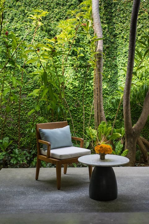 Balcony/Terrace, Seating area, Garden view