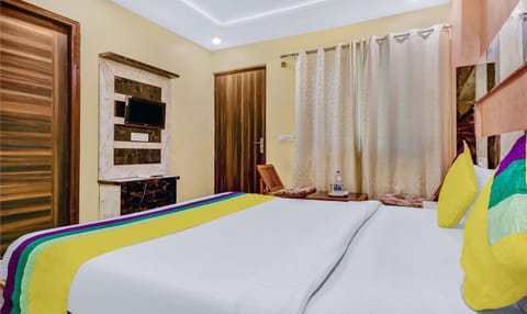 Itsy By Treebo - Royal Residency Hotel in Chandigarh