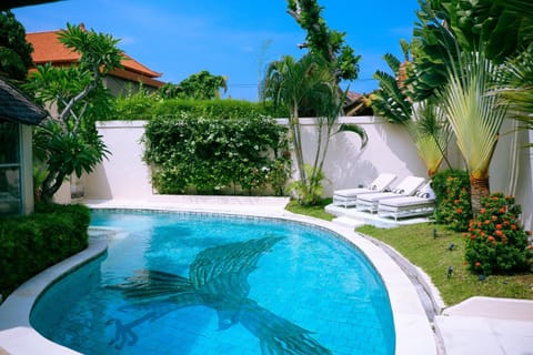 Pool view, Swimming pool