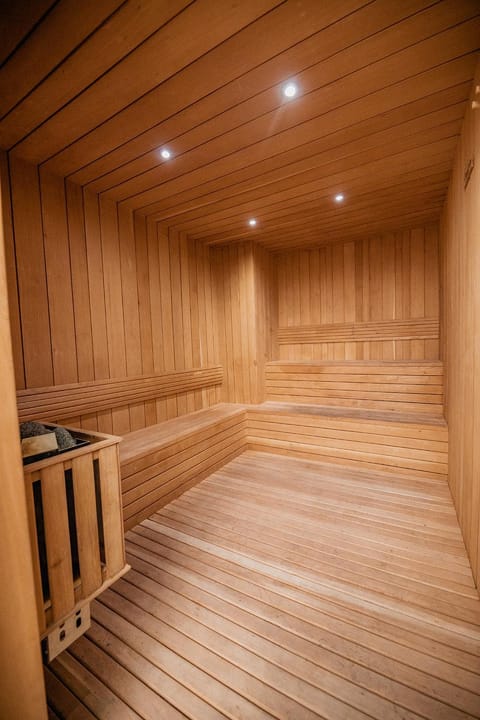 Sauna, Spa and wellness centre/facilities