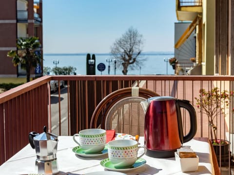 Balcony/Terrace, Lake view, Lake view
