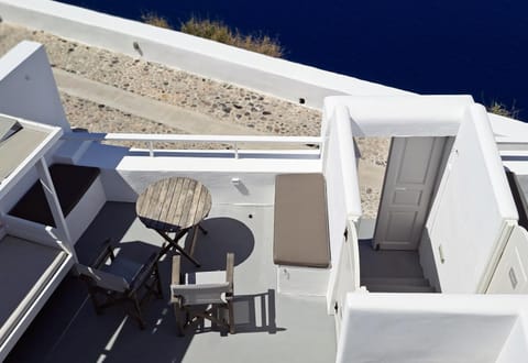 Yposkafo Suites - Villa - Santorini House in Thera