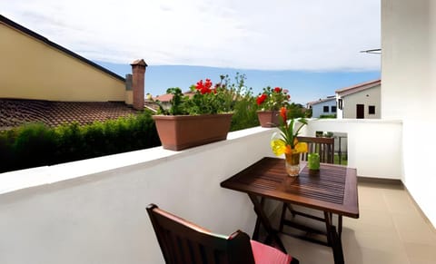 Day, Balcony/Terrace