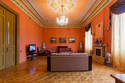 Royal Suite Apartment on Nizami Street Apartment in Baku
