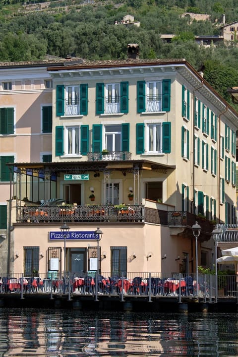 Hotel Garnì Riviera Hotel in Gargnano