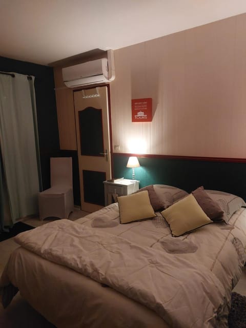 Landreau Vacation rental in Tours