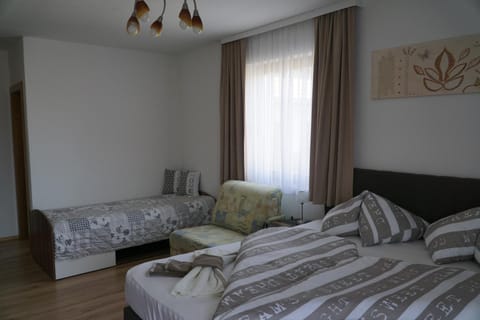 Pension-Ferienwohnung Rotar Bed and Breakfast in Villach