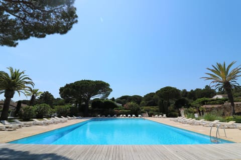 Appartement luxueux à 100m de la plage Apartment in Saint-Tropez