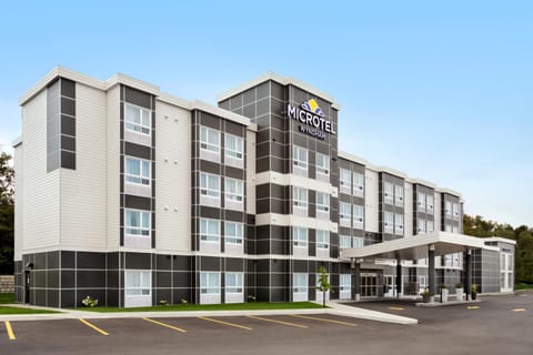 Microtel Inn & Suites by Wyndham Val-d Or Hotel in Ontario