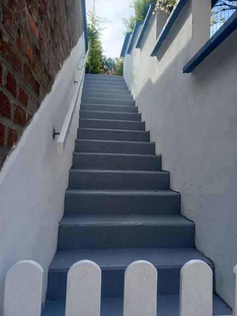 Au Petit Jardin House in Hauts-de-France