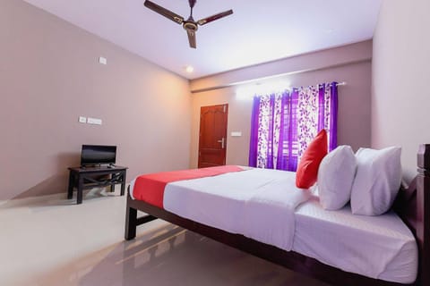 OYO Flagship 11620 Amare Highway Residency Hotel in Alappuzha