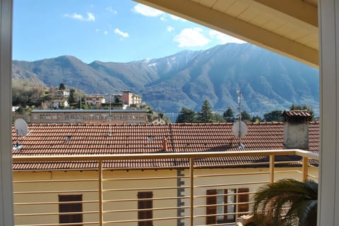 Attico with swimming pool Apartment in Lenno