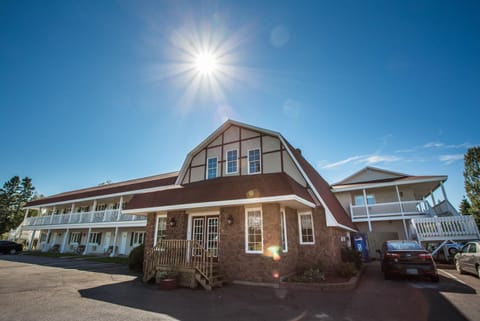 Canadas Best Value Inn & Suites Summerside Motel in Prince Edward County