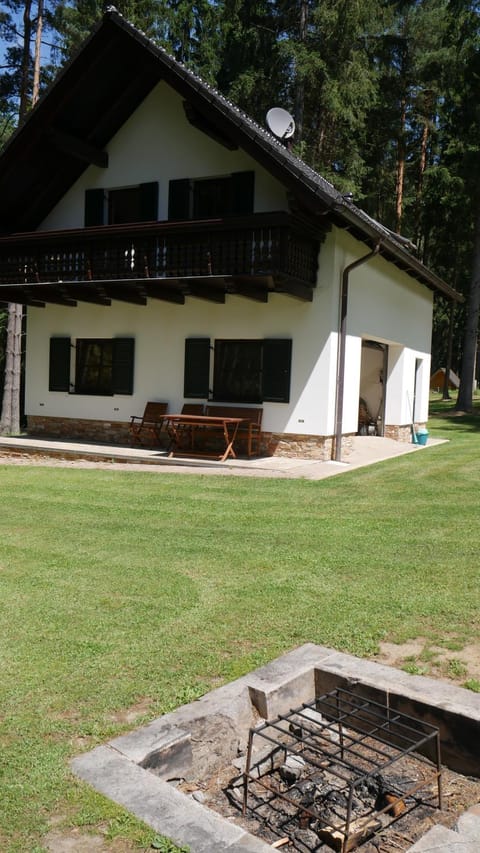 Chaty Lojzovky Apartment in South Bohemian Region