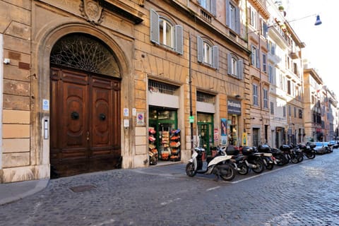 Roma Suite Monti Alojamiento y desayuno in Rome