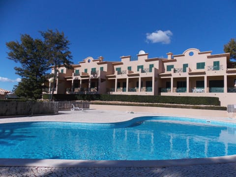 Charming Villa Albufeira Villa in Olhos de Água