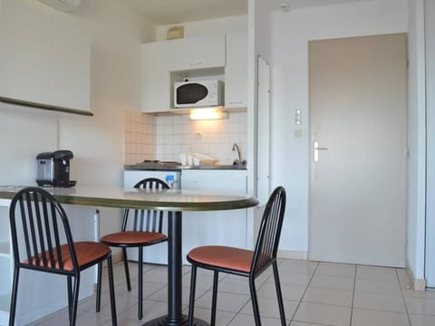 Appartement Banyuls-sur-Mer, 1 pièce, 4 personnes - FR-1-225C-385 Condo in Alt Empordà