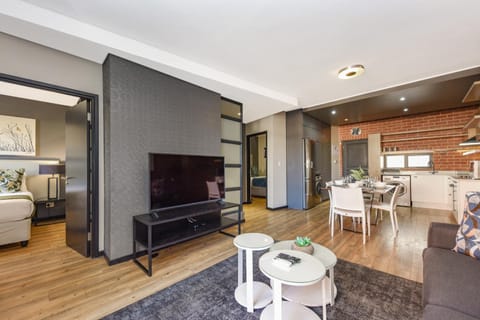 Easy Stay - The Vantage Rosebank Apartment in Johannesburg