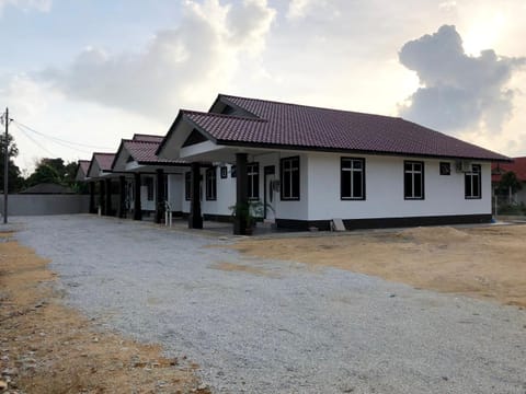 Facade/entrance, On site