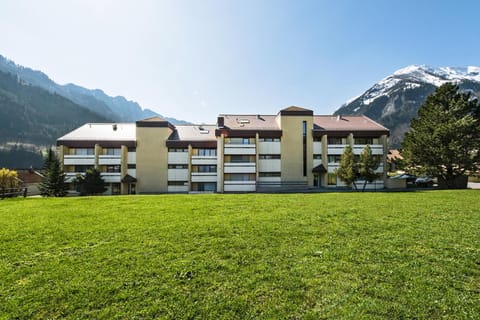 Appartementhaus-Quadern Condominio in Canton of Grisons