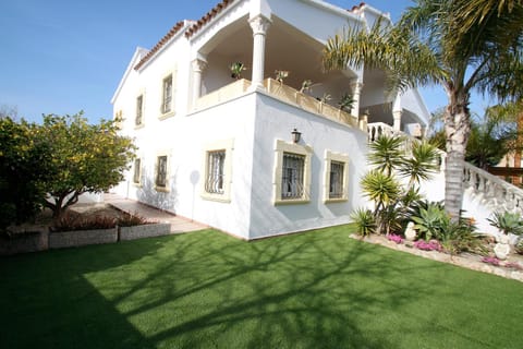 Villa Gladiols Villa in Cambrils