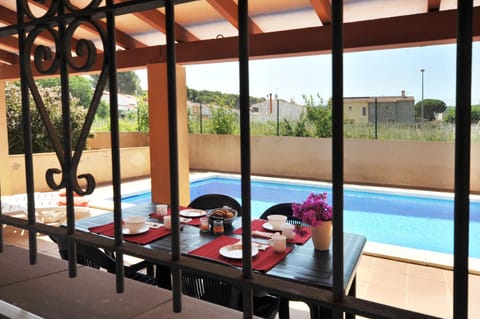 Balcony/Terrace, Pool view, Swimming pool