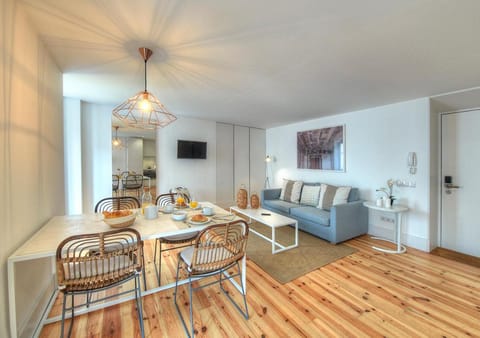 Canaan Lifestyle Apartments Lisbon Combro 77 by Get Your Stay Condo in Lisbon