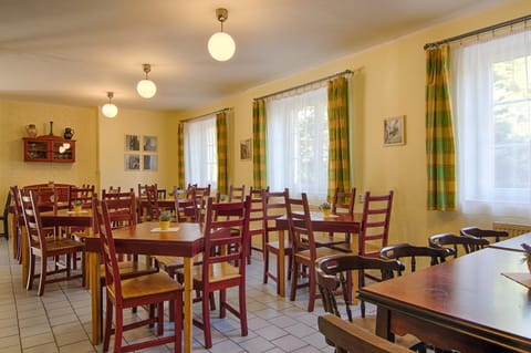 Penzion Neco Alojamiento y desayuno in Lower Silesian Voivodeship