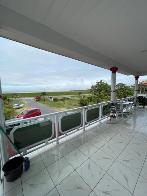 View (from property/room), Balcony/Terrace, Sea view