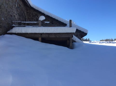 Property building, Winter