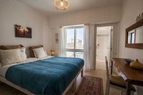 Sandhi House - Yoga & Wellness Bed and Breakfast in Ericeira