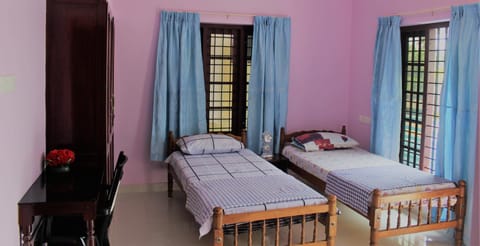 Puthenchirayil Homestay Urlaubsunterkunft in Thiruvananthapuram