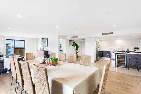 Government Road, Dolphin Cove, Unit 13, 2-6 Apartment in Nelson Bay