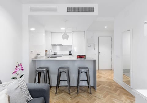 Villanueva Apartments by Flatsweethome Copropriété in Madrid
