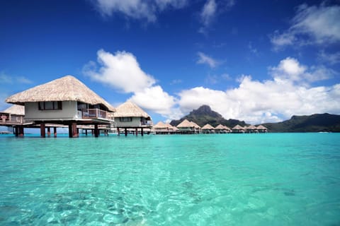 The Westin Bora Bora Resort & Spa Hotel in Bora-Bora