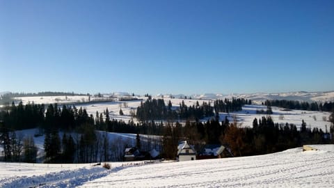 Neighbourhood, Natural landscape, Winter, Hiking, Mountain view