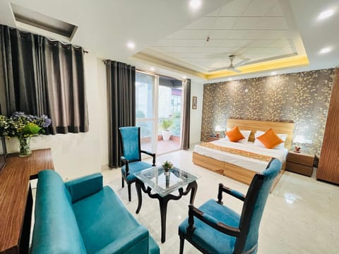 Hotel Dayal Regency, Shushant Lok sector 29, Near Fortis Hospital Hotel in Gurugram
