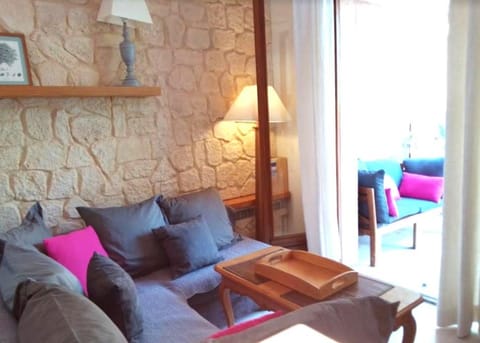 Villa Thermaë Face aux thermes avec jardin privatif Apartment in Gréoux-les-Bains