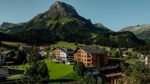 Property building, Day, Natural landscape, Mountain view
