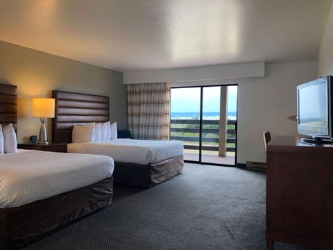 SureStay Plus Hotel by Best Western Gold Beach Resort in Gold Beach