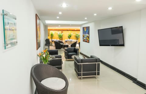 Communal lounge/ TV room, Living room, Other, Business facilities, Decorative detail, Seating area, Area and facilities