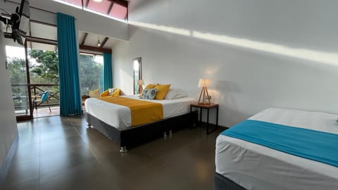 Bed, Photo of the whole room, Lake view